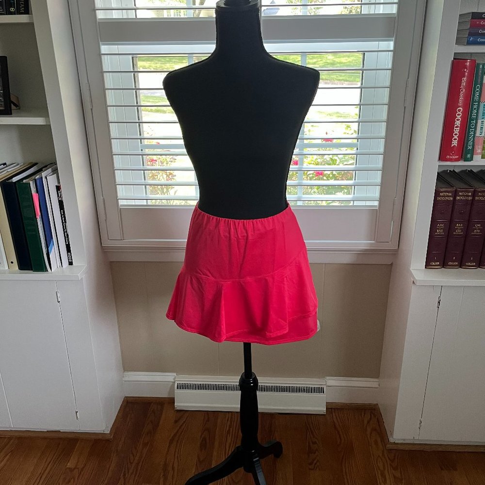 Tail Tennis Skort Red (Size L)